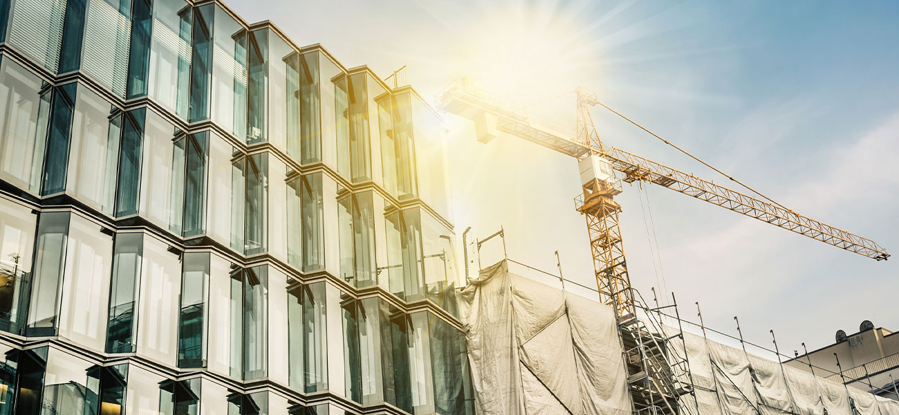 L’importance des bâches et des palissades en immobilier